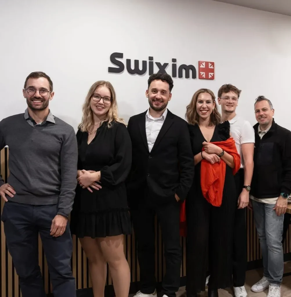 Photo d'équipe des salariés de Sallanches